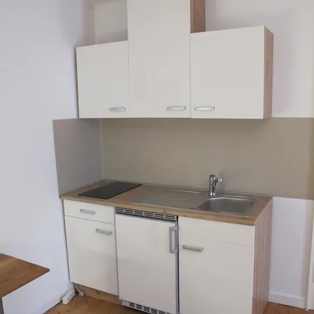 Furnished Flat Near Luxembourg Apartment *